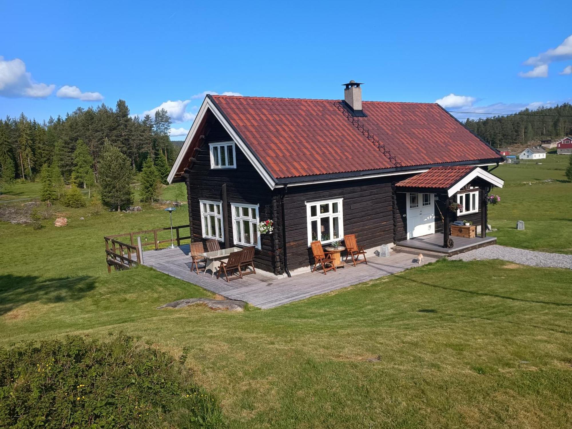 Presterudveien 125 Feriehus *